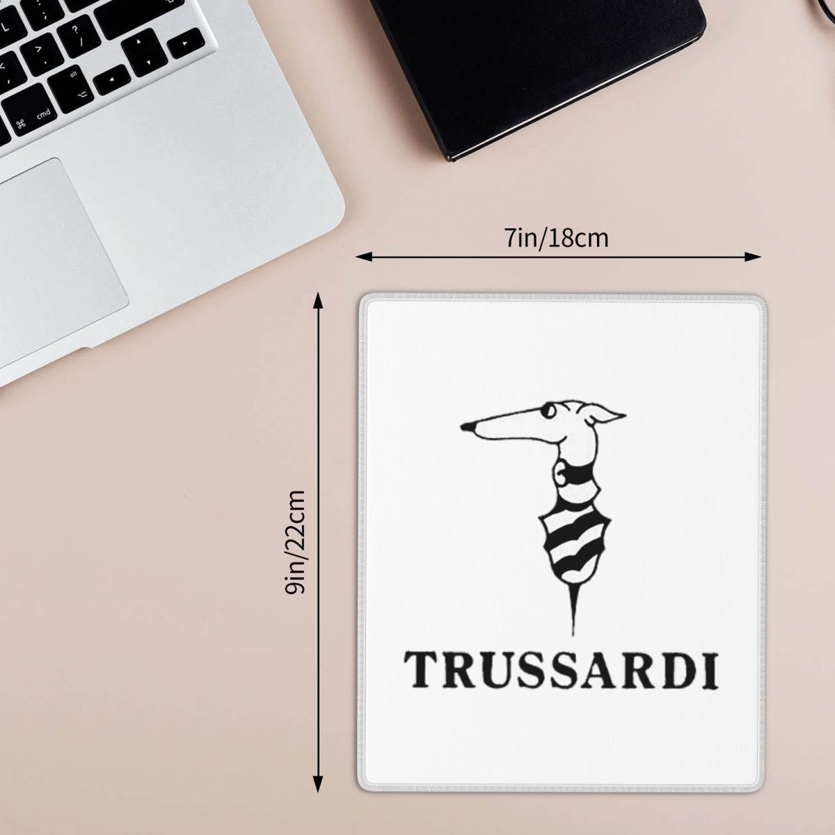 Trussardis Logo 7x9 in 22x18 c - Gaming Accessories Logo reseña y precio