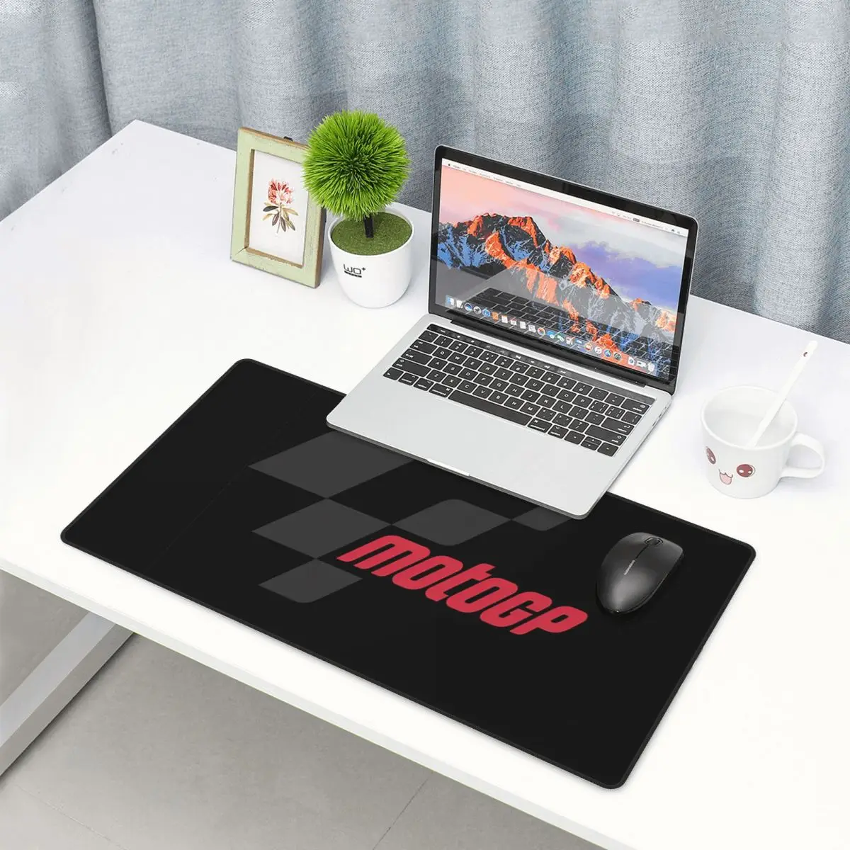 Large Mouse Pad Moto GP Logo E - Gaming Accessories Logo reseña y precio